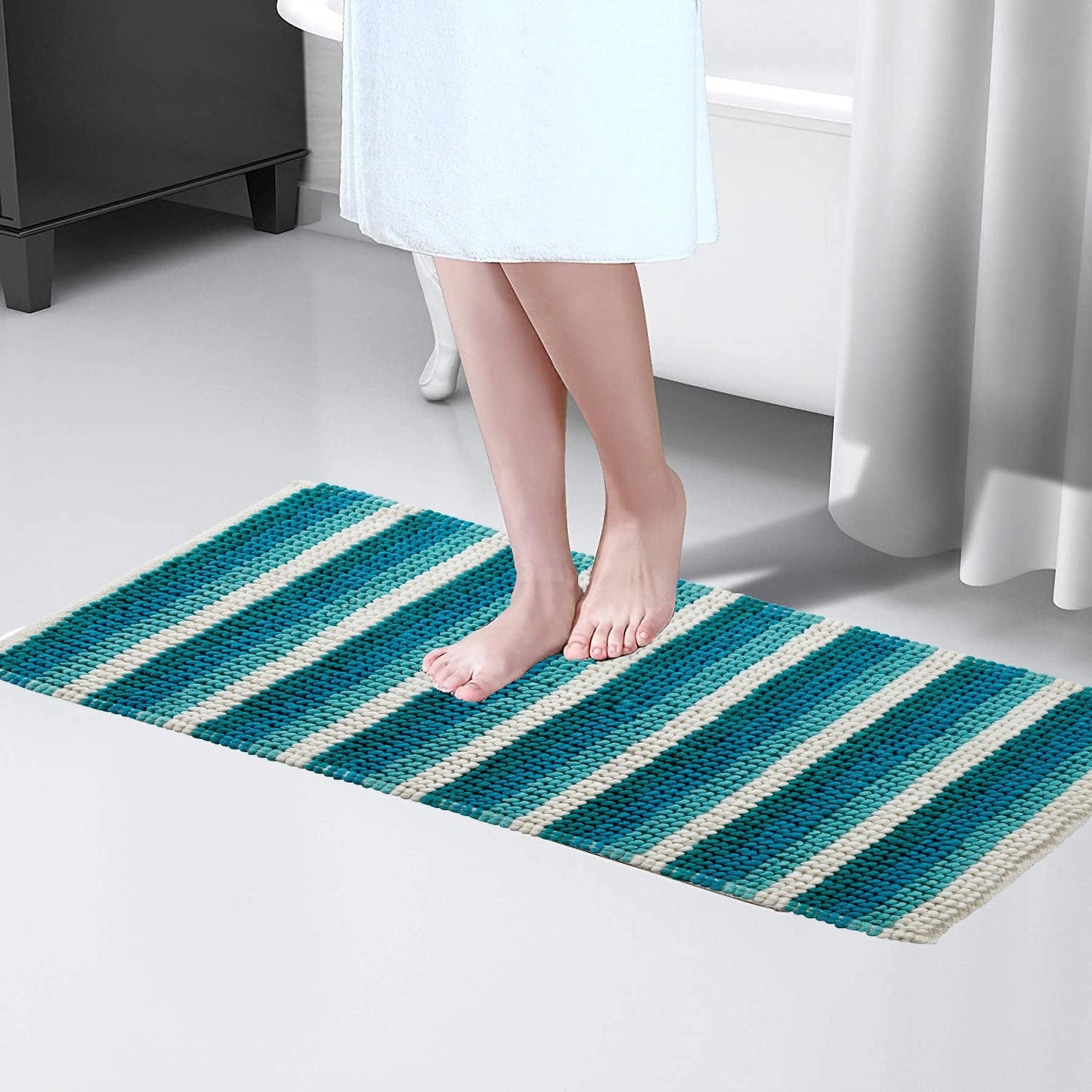 Padstow Super Soft Absorbent Stripe Bathmat 50 x 80 cm Quick-Drying Anti-Slip Durable Bathroom Accessory