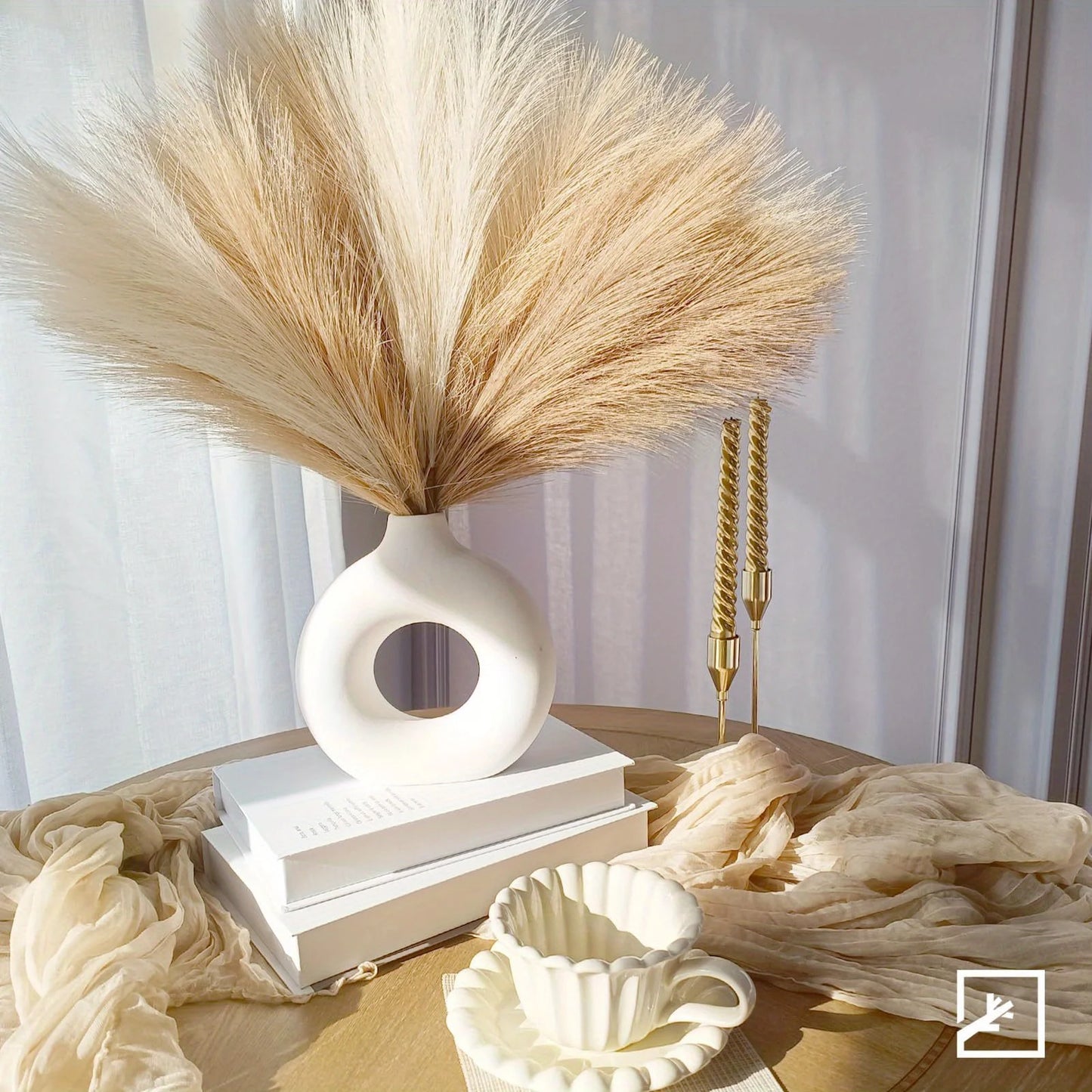 6PCS Artificial Pampas Grass – Fluffy Faux Floral Decor for Vases & Events
